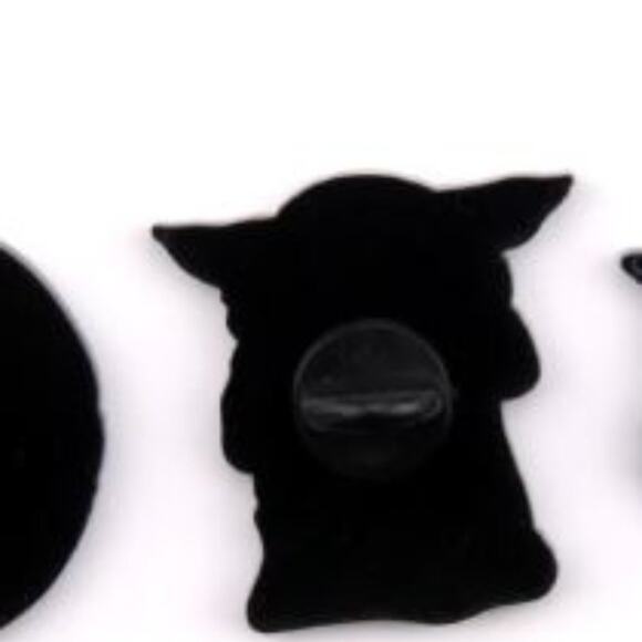 Baby Pin Brooch - Picture 2 of 2